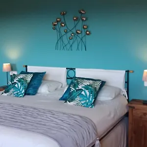 3* Bed & Breakfast Casa Roble